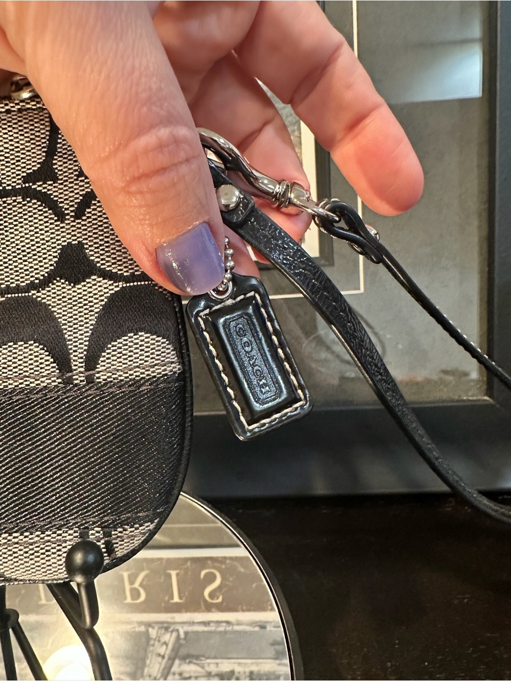 Coach Signature Canvas Wristlet Black Gray - Picture 5 of 12